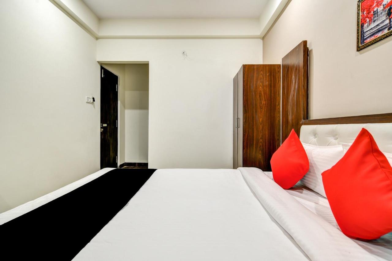 Capital O 77828 Hotel Twinkle Regency Indore Extérieur photo